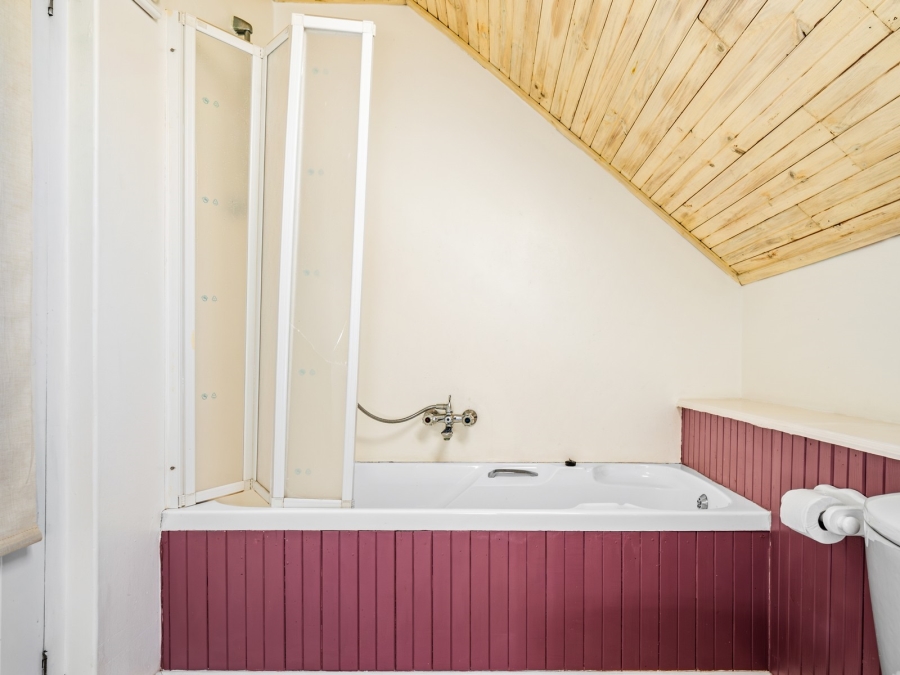 4 Bedroom Property for Sale in Belvidere Estate Western Cape